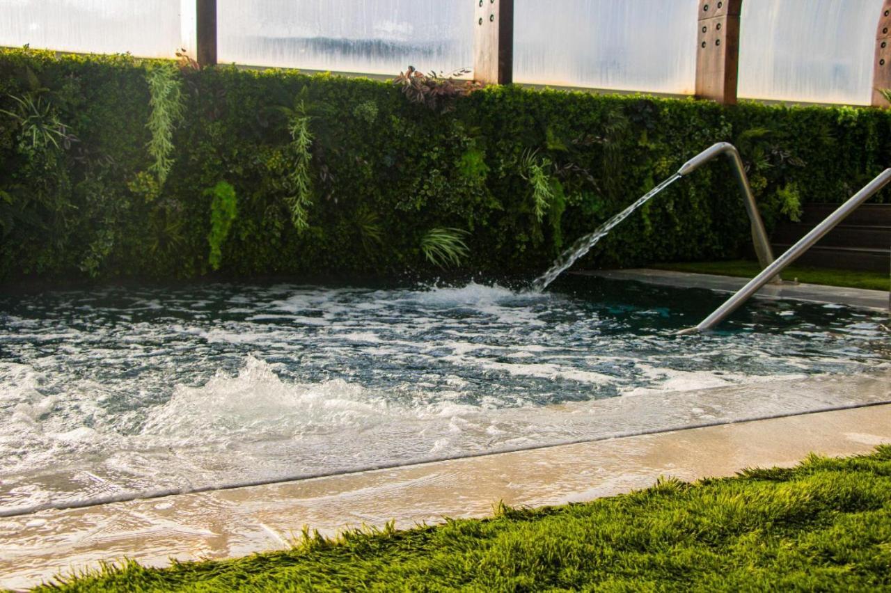 Well Hotel & Spa มาเซรา ภายนอก รูปภาพ